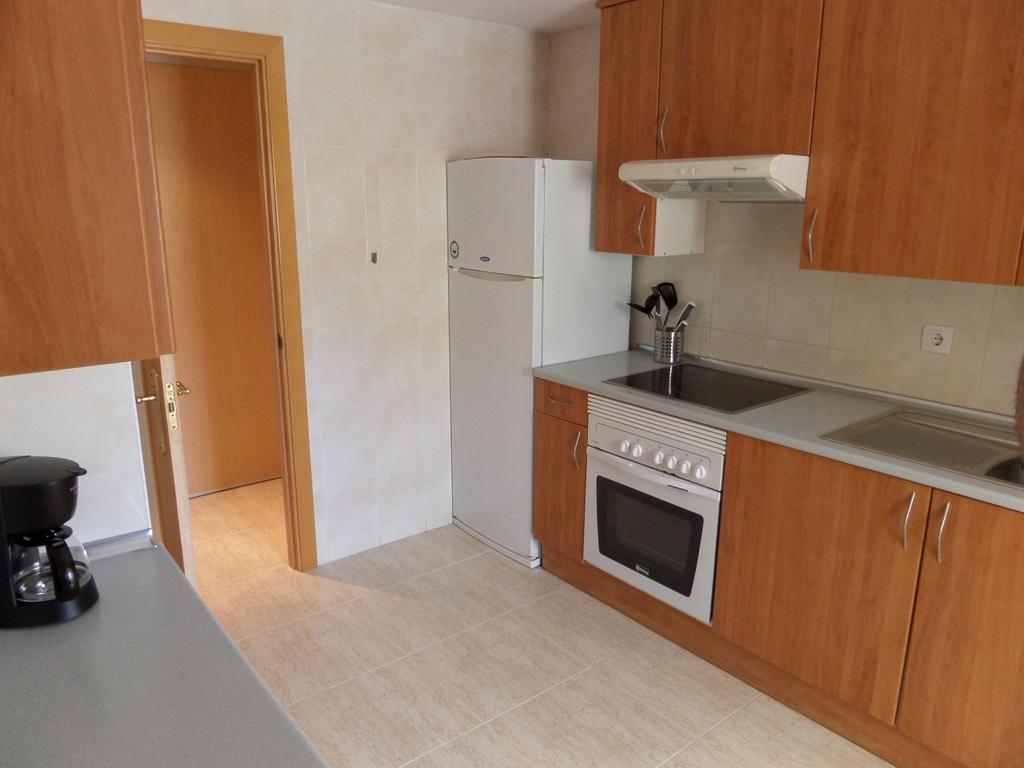 For A Stay Aqua Salou Bilik gambar